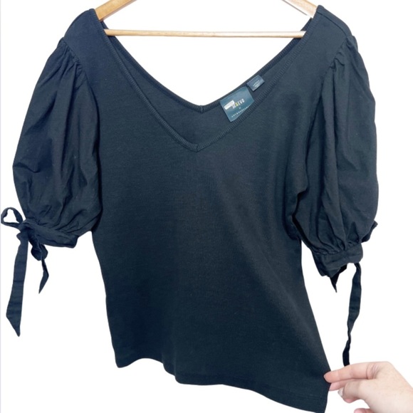 Anthropologie Maeve Black Puff Sleeve V Neck Tie Cuff Knit Top Womens Large - Picture 5 of 16